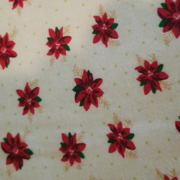 Poinsettia Turtleneck - Picture 7 of 7